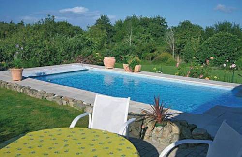 Lovely Home In Cadouarn With Wifi Сене Номер фото